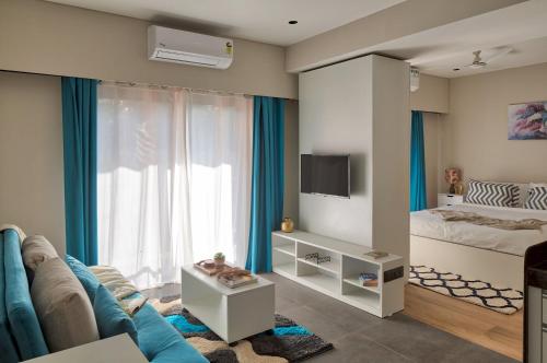 Studio 109 Apartment By Tisyastays,,4 star