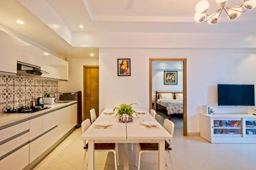 tisyastays brand new luxury 1bhk apartment