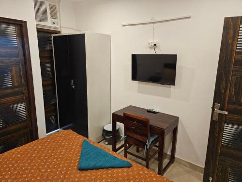 gautam nagar homestay south delhi