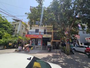 gautam nagar homestay south delhi