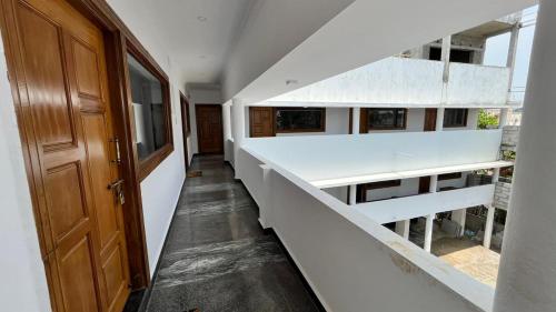 anand beach guesthouse by moonrocks