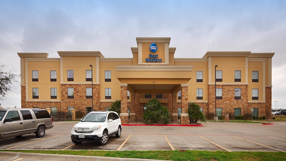 best western bastrop pines inn