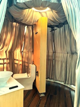 castle glamp by auroras resorts