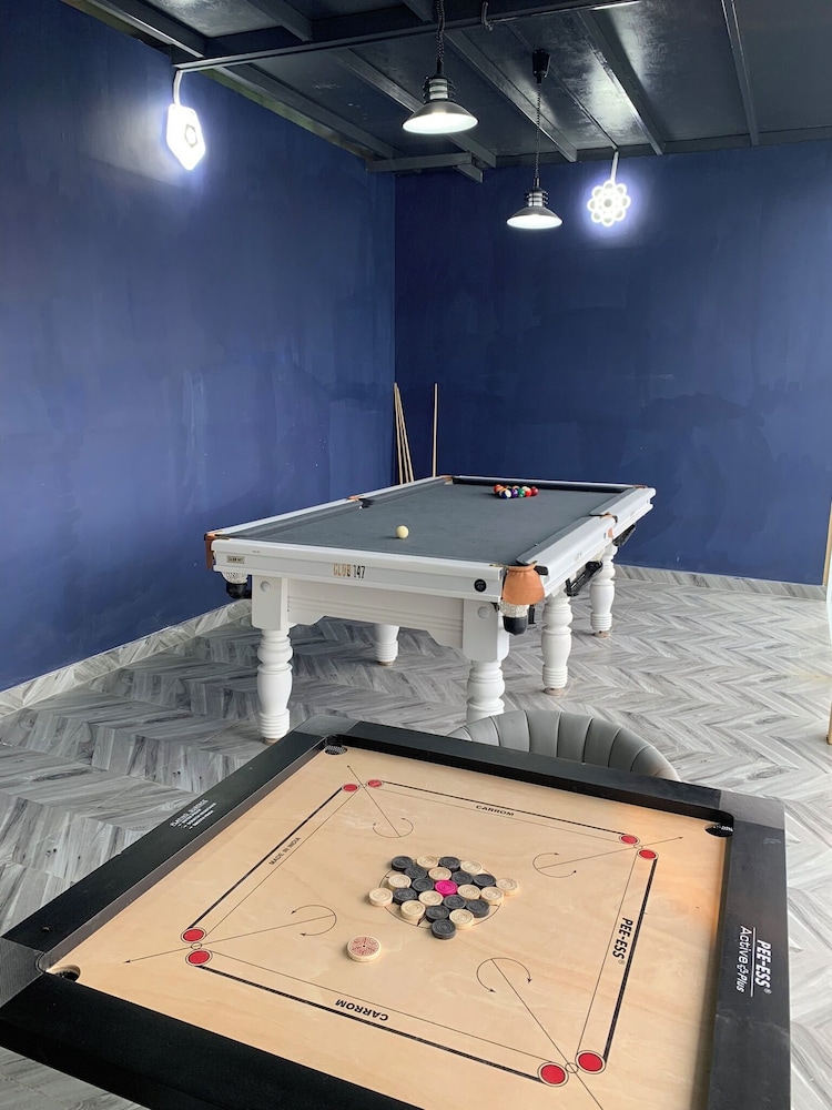 castle glamp by auroras resorts