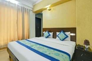 Hotel Marks Inn & Banquet,,2 star