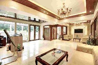 marks hotel and banquet