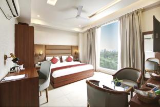 marks hotel and banquet