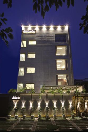 Marks Hotel & Banquet,,3 star