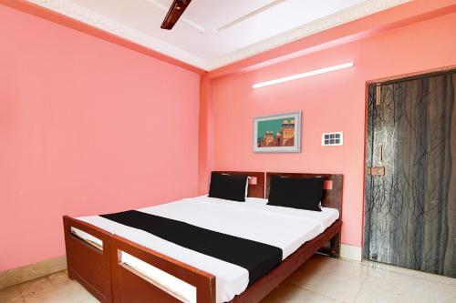 Hotel O Royal Green Guest House,,3 star