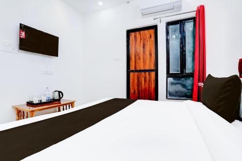 Hotel O By Oyo Virat Inn,Hotel Virat Inn, Next To Shriram Paras Tower, Opp Bmw Showroom, Ayodhya Road, Semra Chinhat,3 star