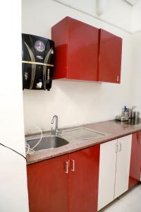 divine india service apartment 3bhk e28 saket 1b