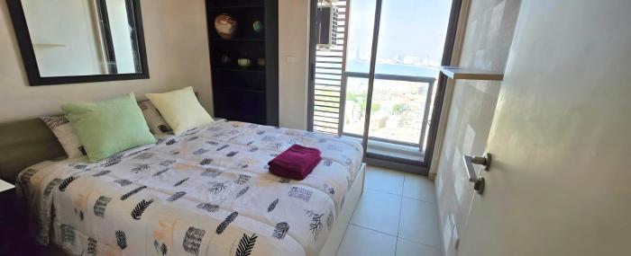 sea view high floor 2 bed room