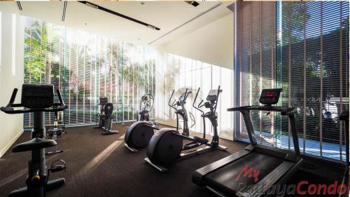 sea view high floor 2 bed room