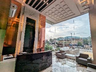 hotel majestic by nxtjen hospitality