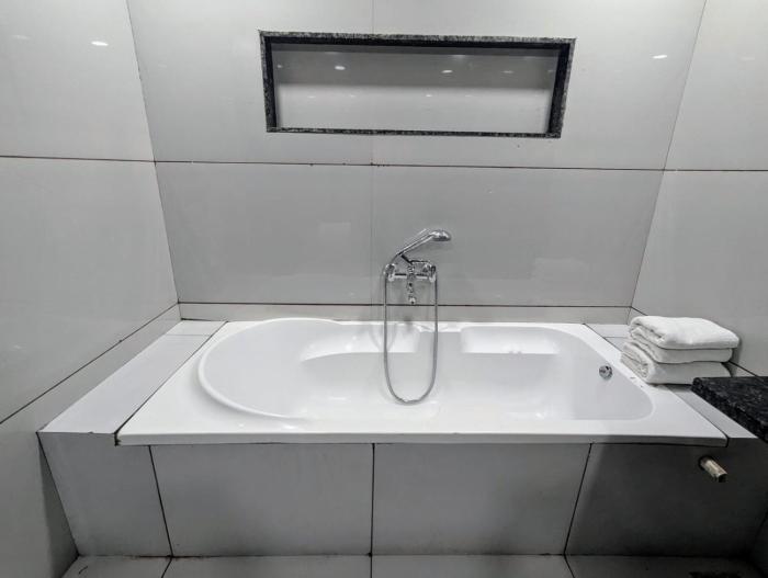 hotel majestic by nxtjen hospitality