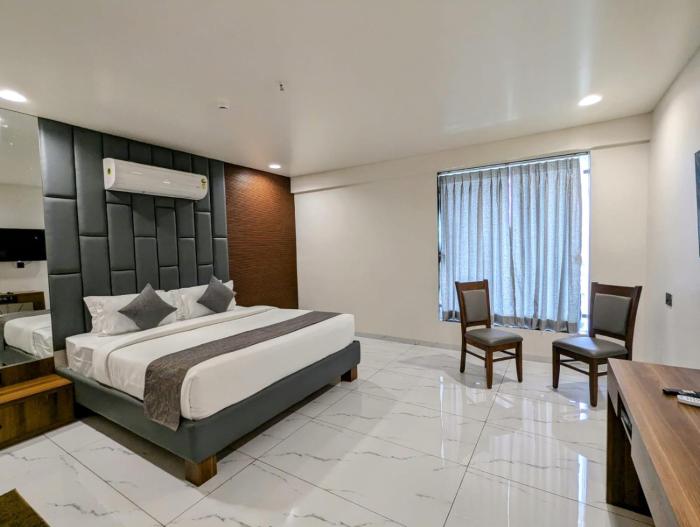 hotel majestic by nxtjen hospitality