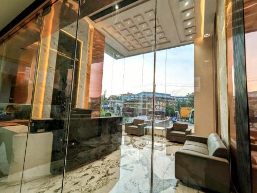 Hotel Majestic By Nxtjen Hospitality,,3 star