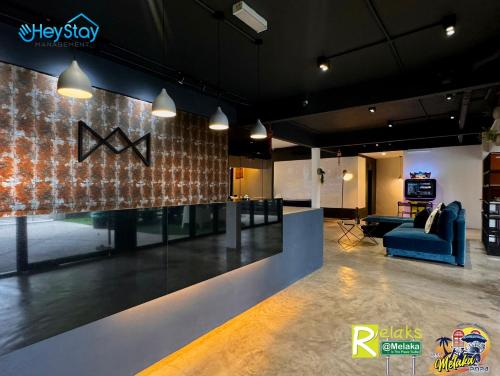 moderncave guesthouse walkingdistance5mins jonker