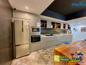 moderncave guesthouse walkingdistance5mins jonker