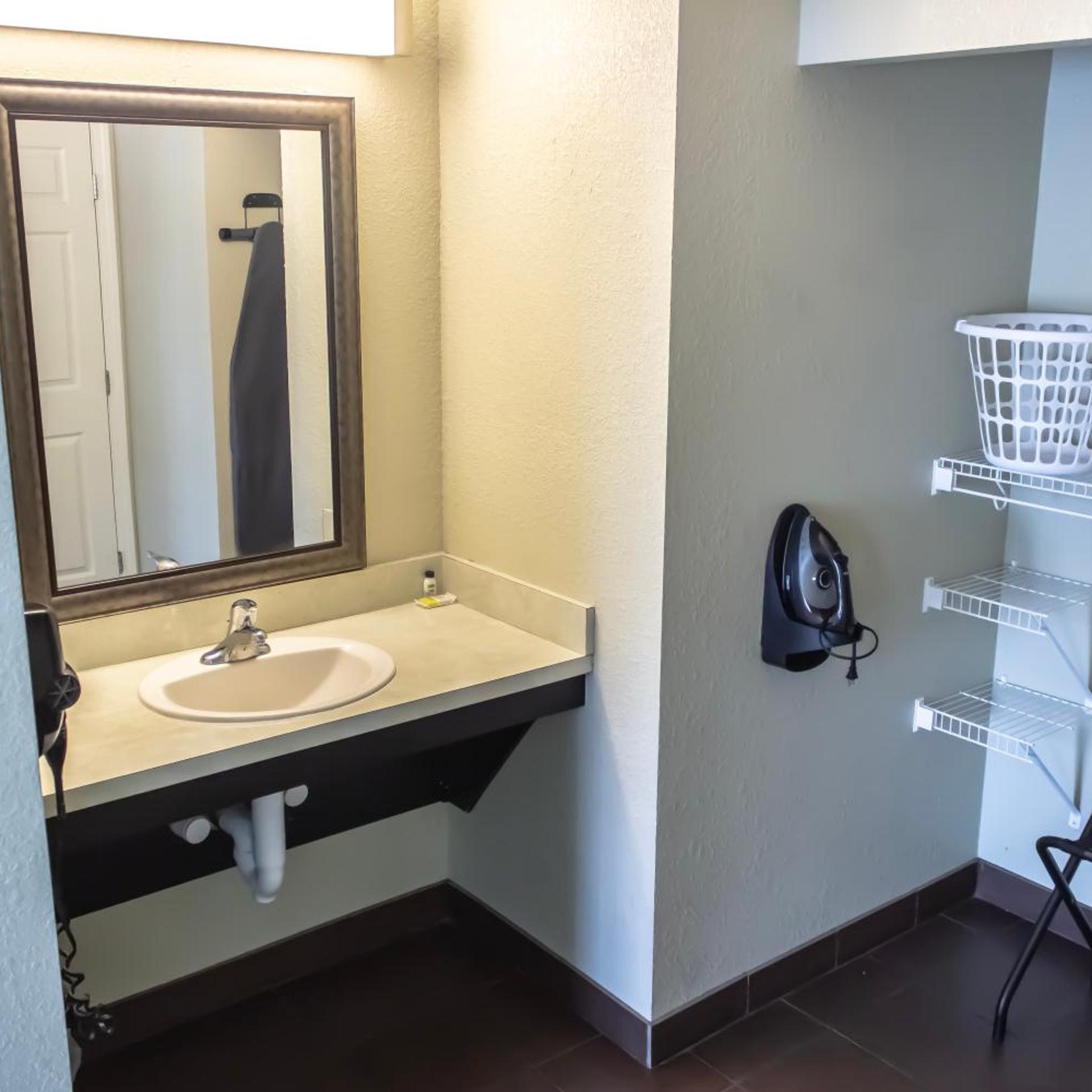 staybridge suites minot by ihg
