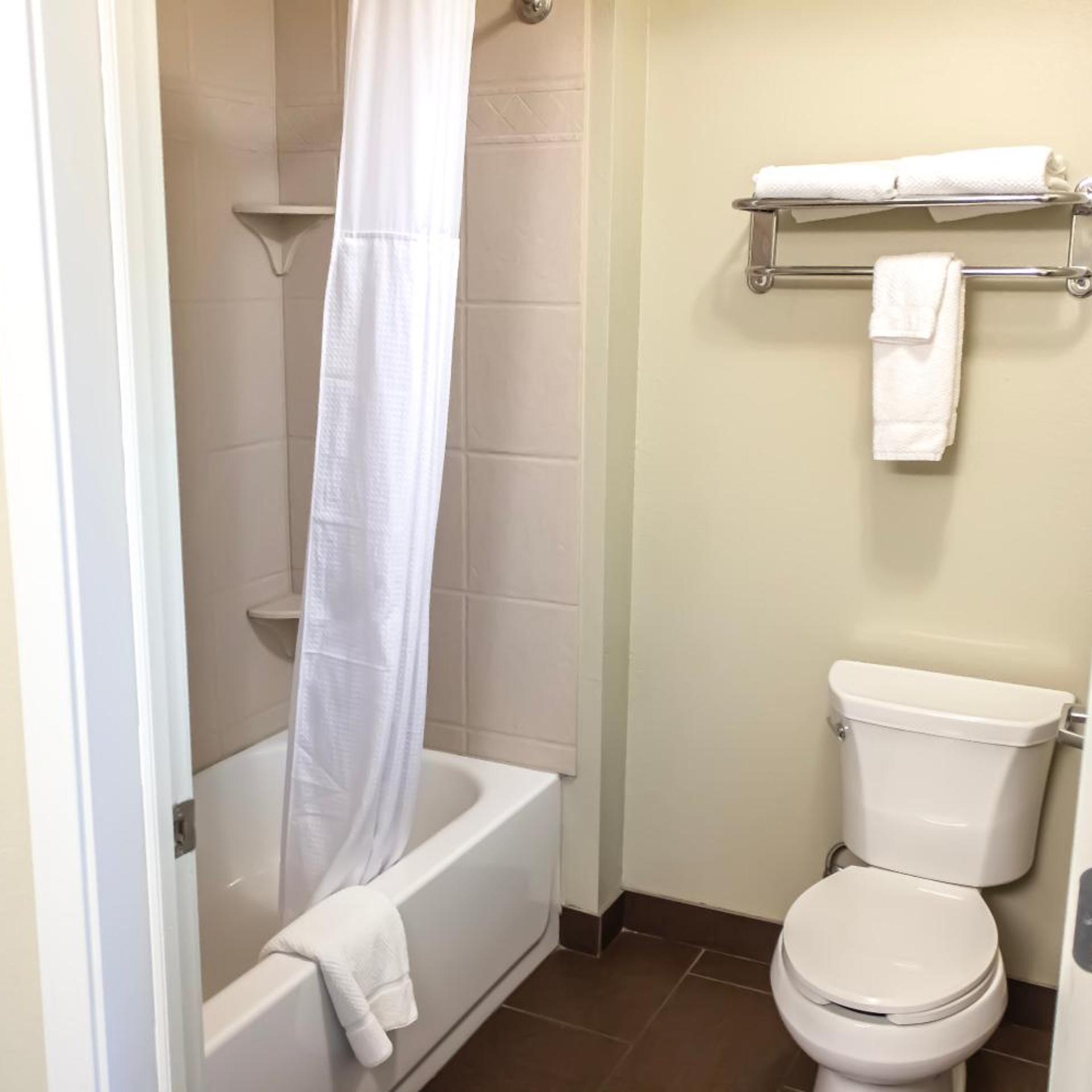 staybridge suites minot by ihg