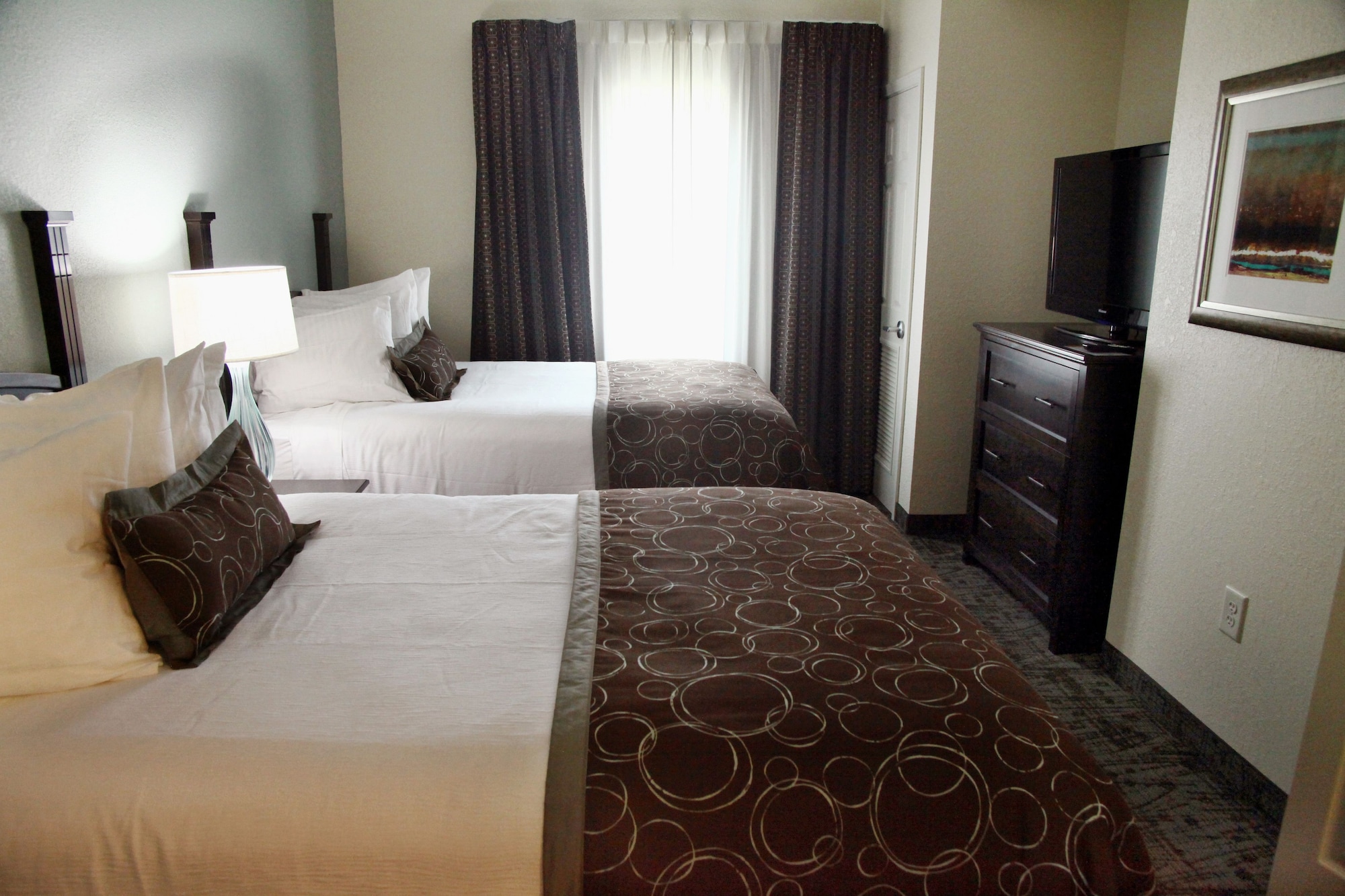 staybridge suites minot by ihg
