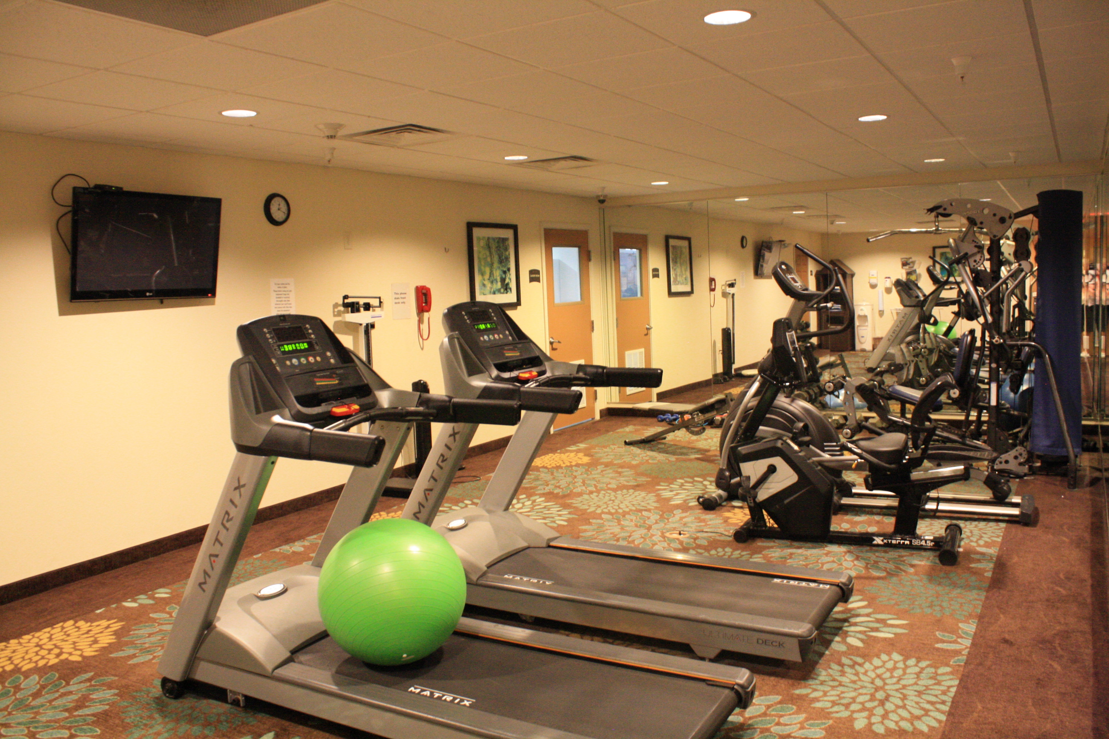 staybridge suites minot by ihg