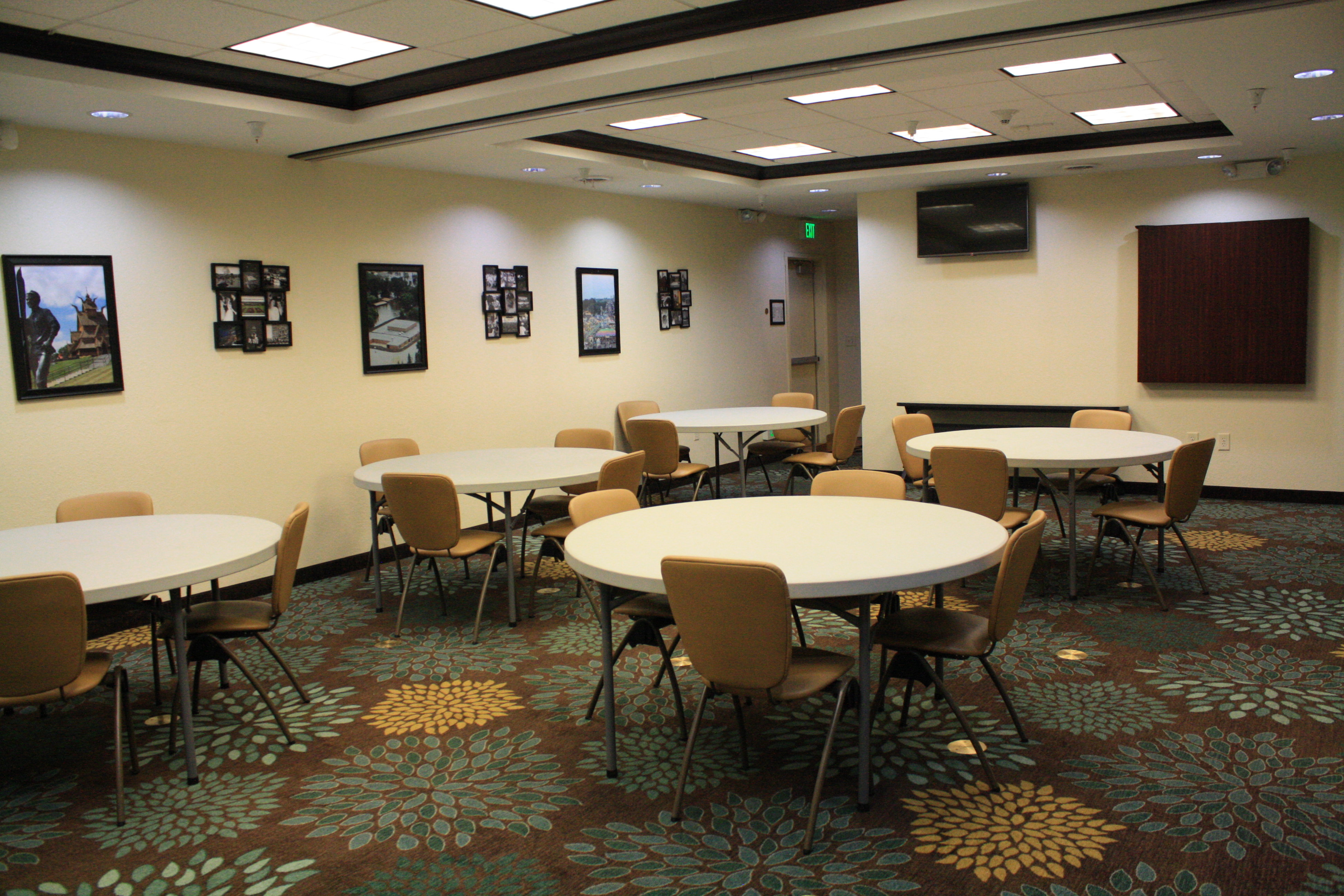 staybridge suites minot by ihg