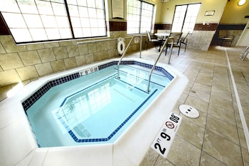 staybridge suites minot by ihg