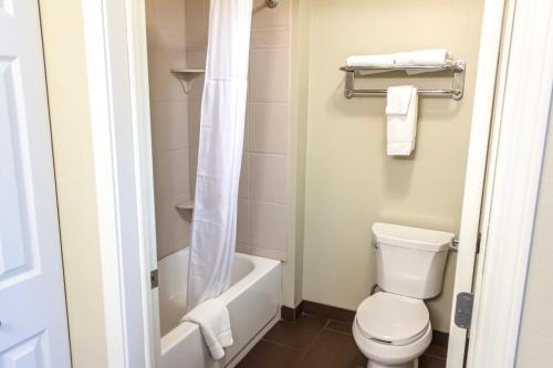 staybridge suites minot by ihg