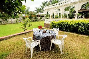 manas resort by rudrakshi