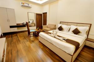 manas resort by rudrakshi