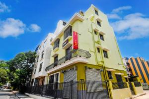 hotel o shivam regency near acropolis mall