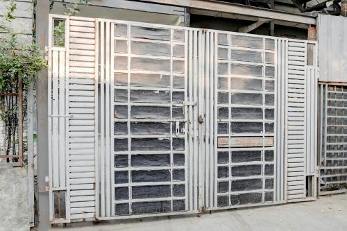 super hotel o britania chowk