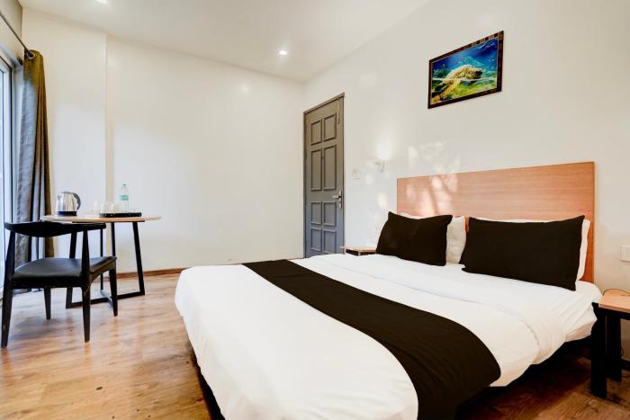 super hotel o britania chowk