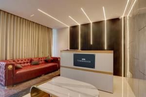 collection o de alphabet hotel ecil