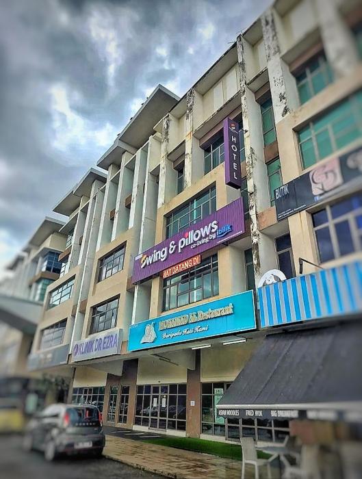 swing and pillows z hotel cyberjaya