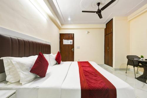 hotel krishna tower