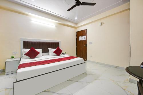 hotel krishna tower