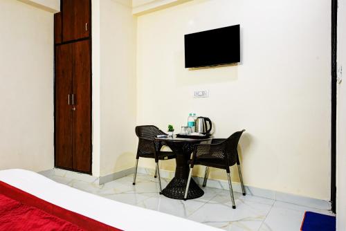 hotel krishna tower