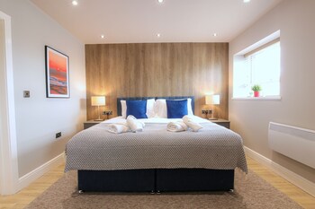 The Ironworks Aparthotel,,2 star