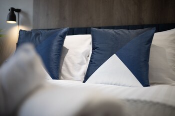 the ironworks aparthotel