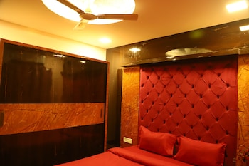 mani hotel and restaurant