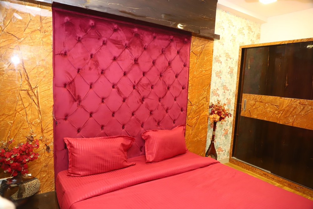 mani hotel and restaurant