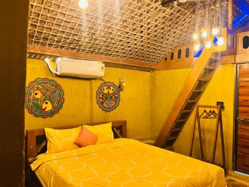 La Pahi Palace,,3 star