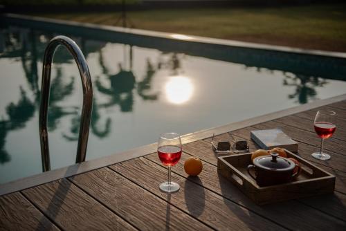 Shoolin Palace,,3 star