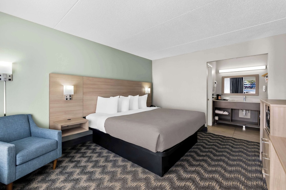 quality inn nashville opryland area