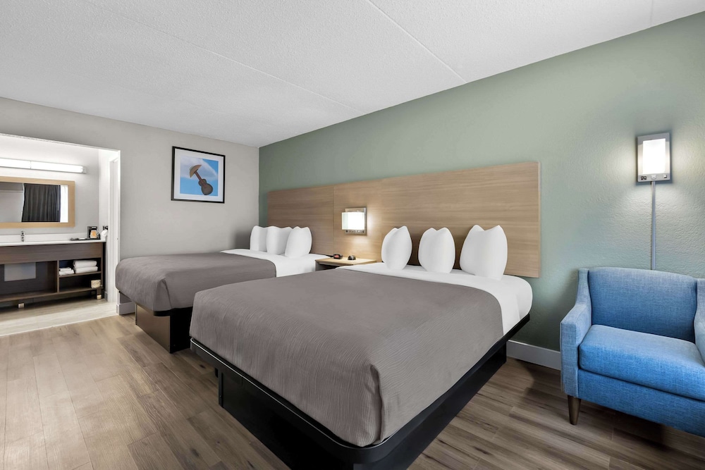 quality inn nashville opryland area