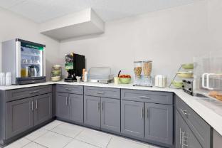 quality inn nashville opryland area