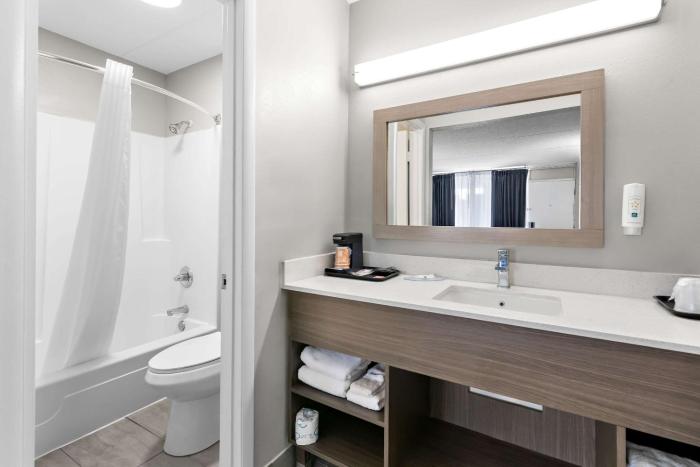 quality inn nashville opryland area